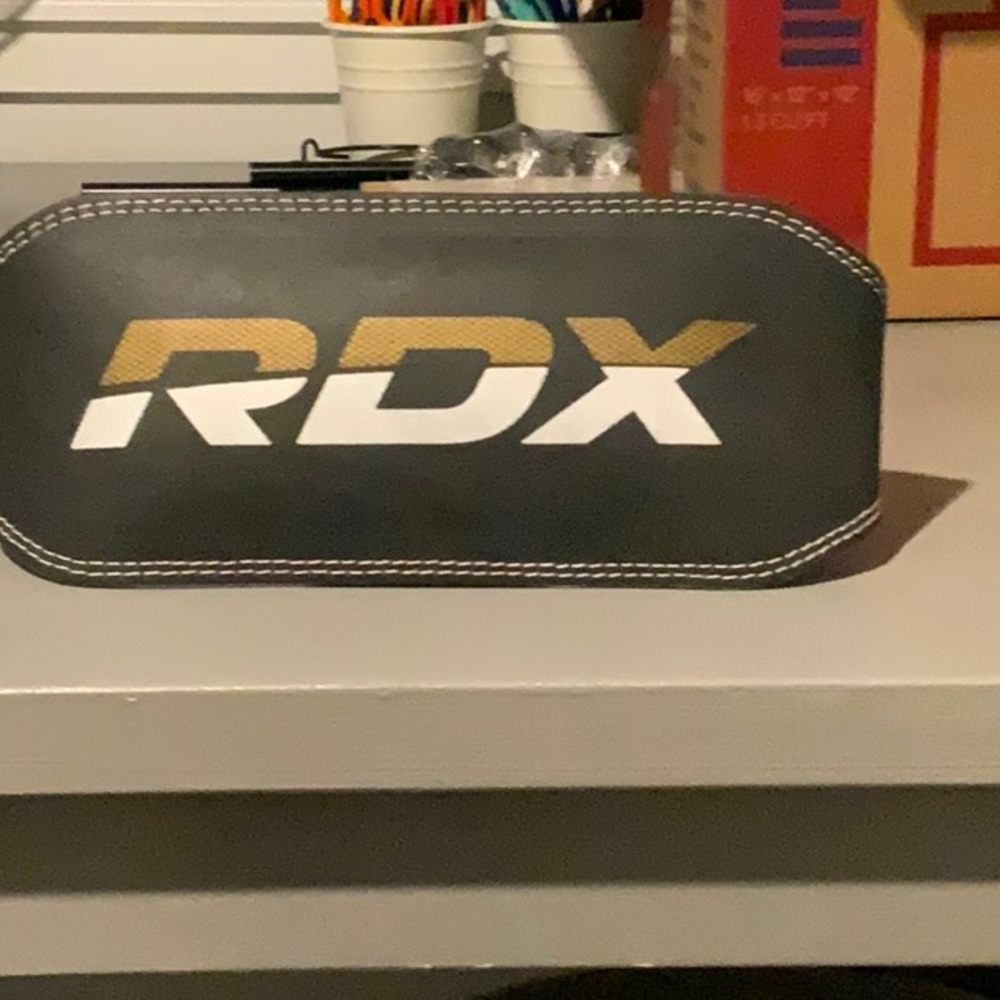 Weight lifting belt